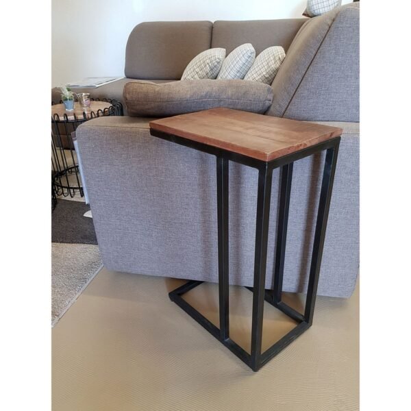 Pomoćni stolić Liverpool C-oblik 25×61×40 cm – masivno mango drvo i metalni okvir