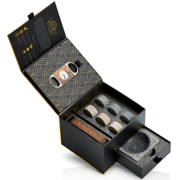 The Gentleman’s Set – Cigar Aficionado