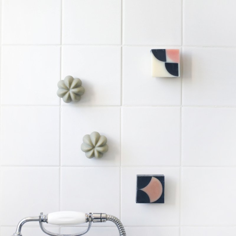 Magnetski minimalistički držači za sapun (set 3 kom) - Slika 7